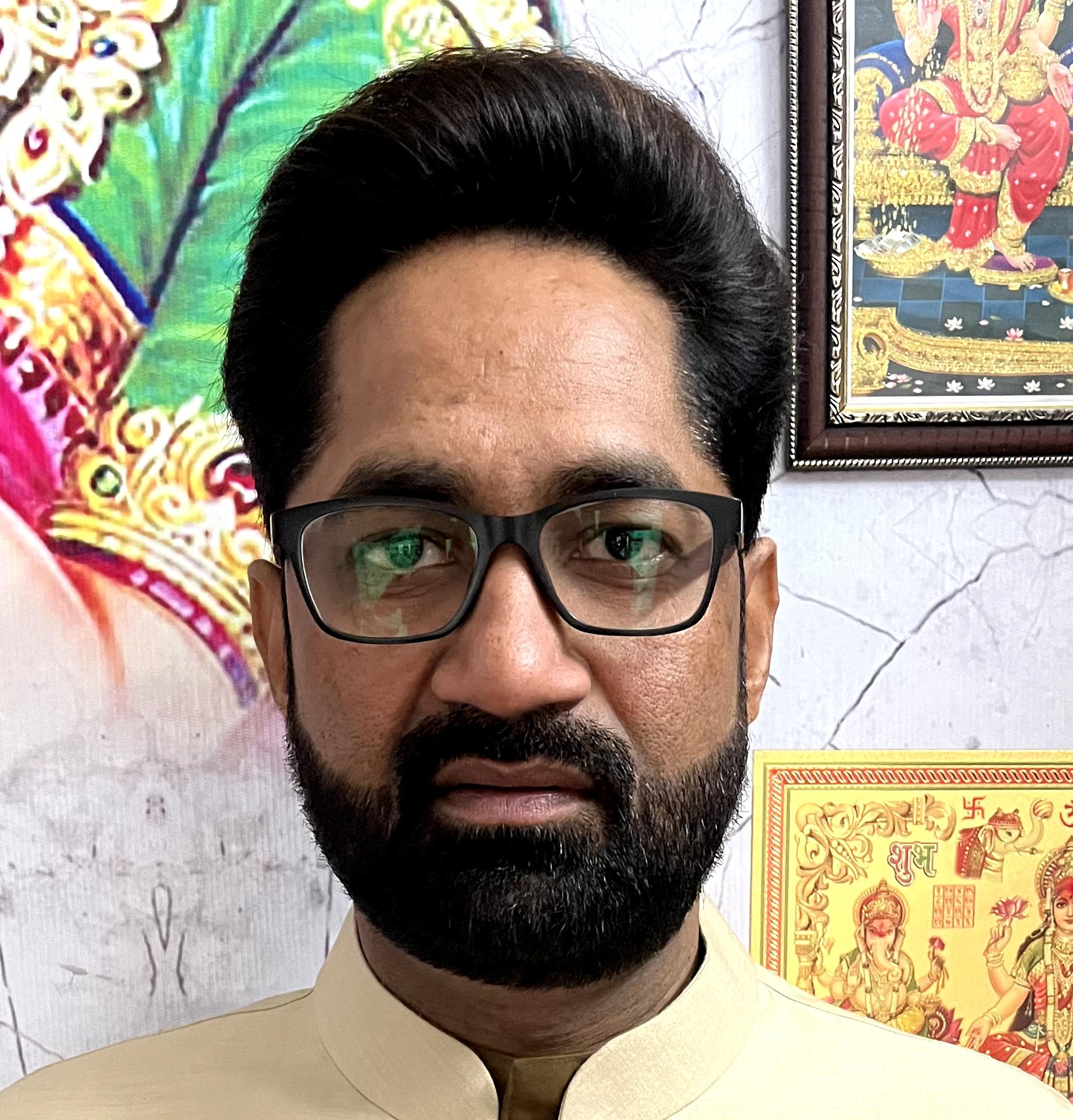 Vashikaran Specialist Astrologer BL Shastri